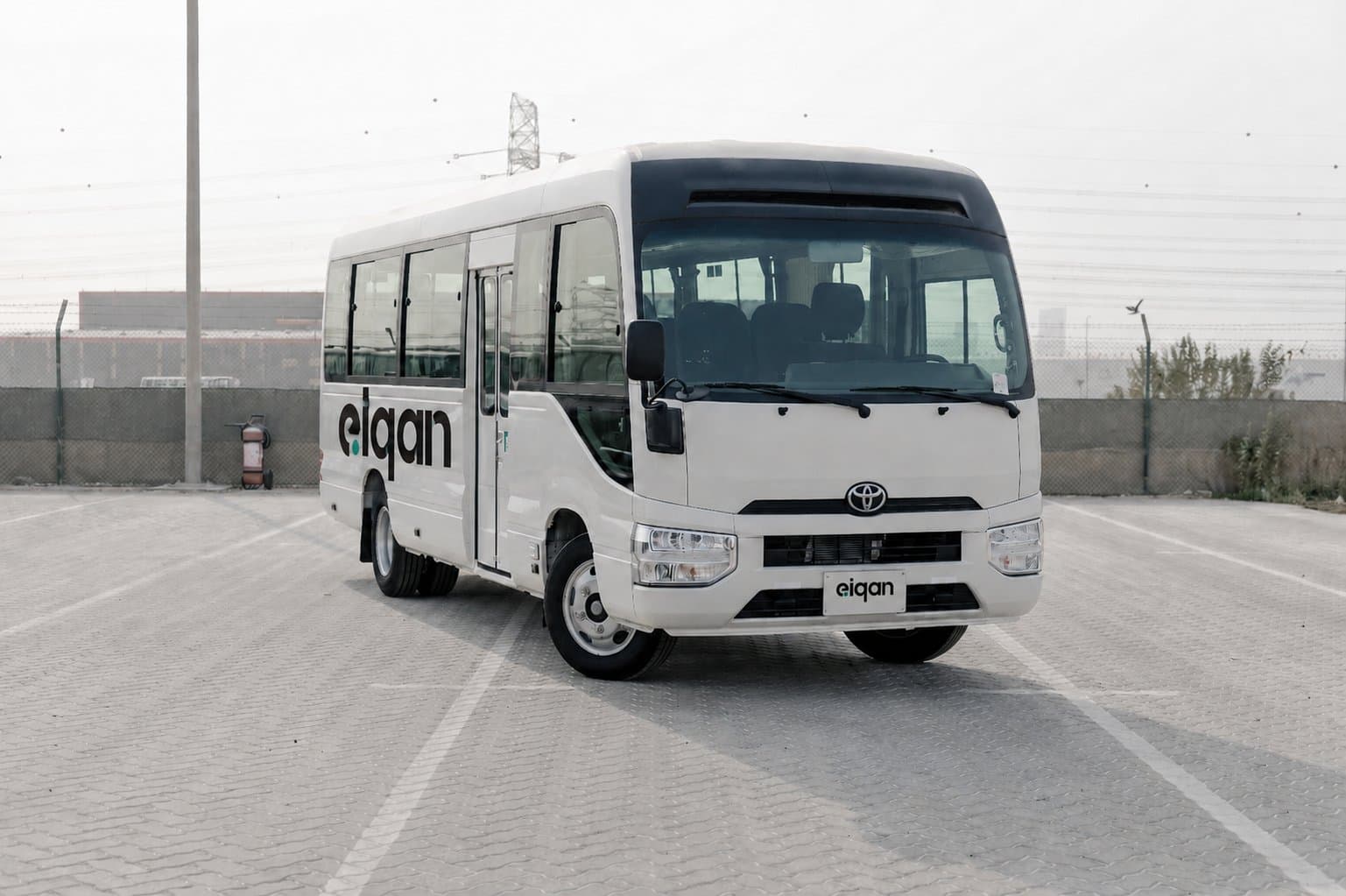 EIQAN-branded rental bus
